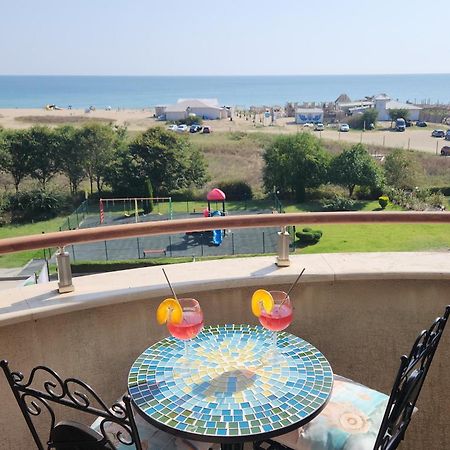 Beach View Apartment Shkorpilovtsi Eksteriør billede